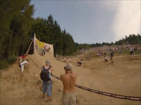 Dirt Biker Steals First By Riding On The Wall - Awesome WallRide!!!!