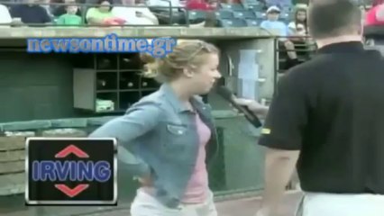 newsontime.gr - Άκυρο σε πρόταση γάμου στη μέση του γηπέδου