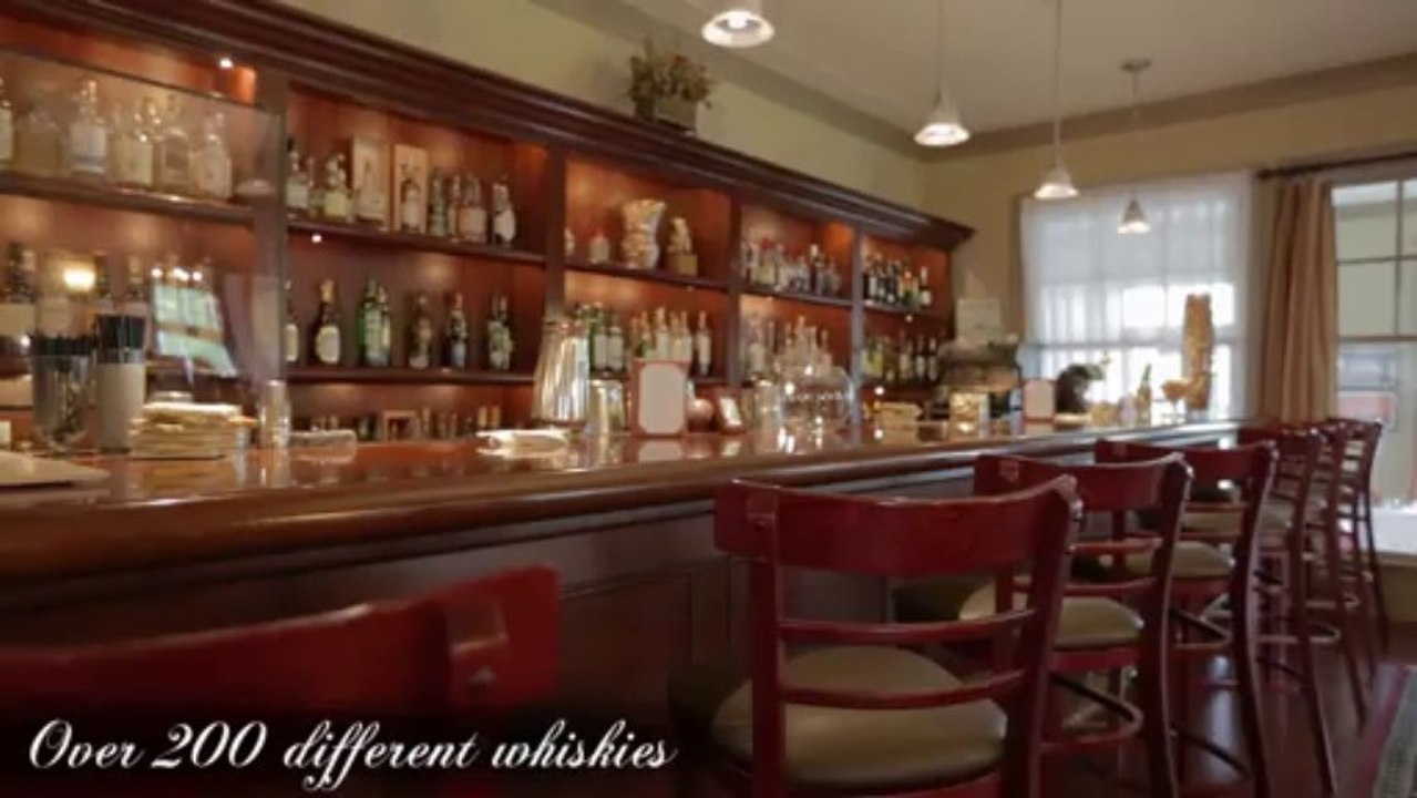 Berkshires Bed & Breakfast - Gateways Inn - B&B in New England Hotel Vacation