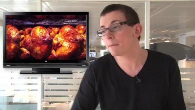 De la luge... Seins nus!