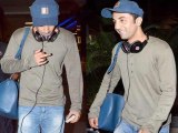 Ranbir flashes middle finger to the media