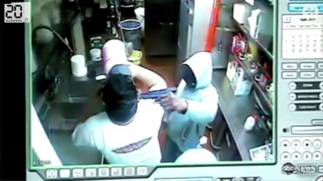 Un massage avec... des serpents !