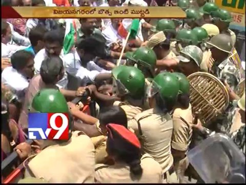 Seemandhra ministers' resignations demanded for Samaikhyandhra