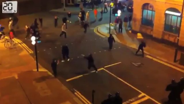 Nuits d'émeutes en Grande-Bretagne