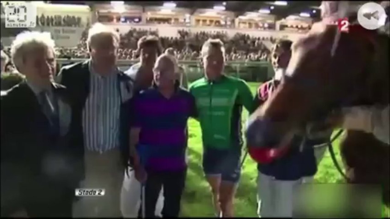 Il braque un magasin en robe et slip sur la tête