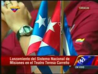 Maduro le mandará unas banderas de "regalito" a Ricky Martin