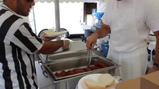 Italian Sausages Fly at Festa Italiana