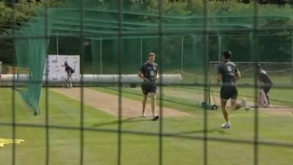 Australian and English cricketers refute cheating claims