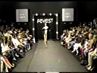 Quarto desfile de moda da Fevest 2013.