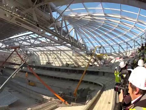 David Douillet visite le Grand Stade de Lille