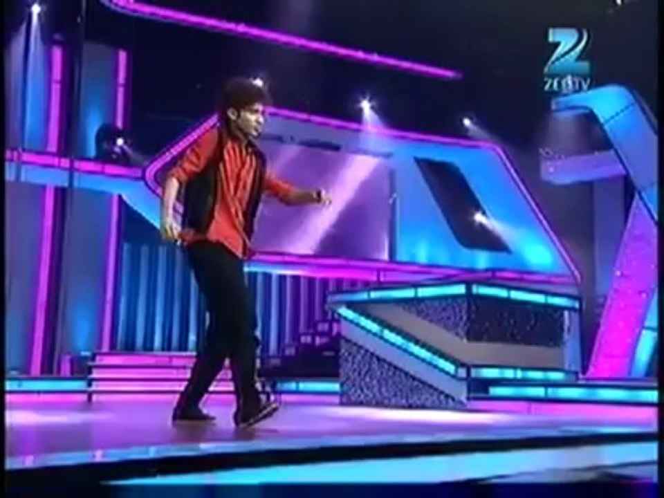 amazing men moves in slow motion unbelievable - YouTube