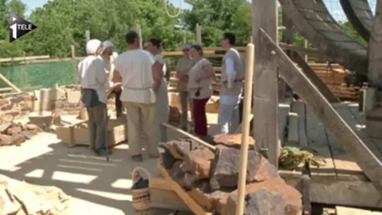 Guédelon : ils bâtissent un château fort