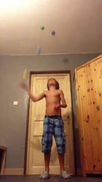 Jonglage avec 5 balles