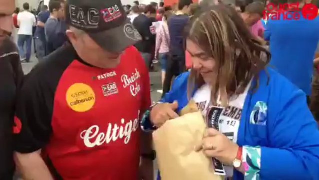 Un millier de supporters sont venus applaudir la nouvelle équipe d'En Avant - Football