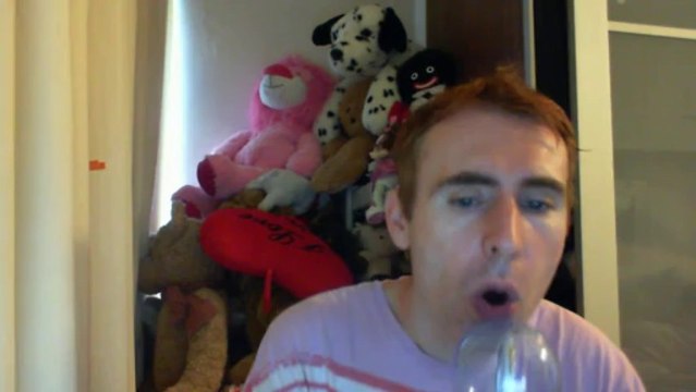 Wiwi égratigne mort aux cons de Gogol 1er