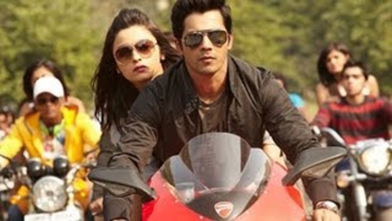 Alia Bhatt & Varun Dhawan In Humpty Sharma Ki Dulhania !