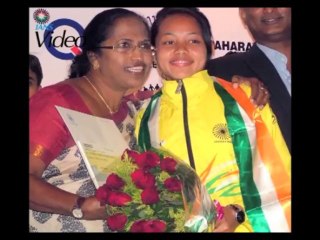 Hockey India awards Junior girls with Rs 1 lakh