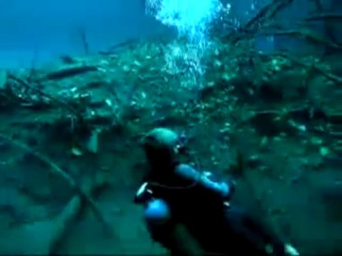 Une rivière sous l’eau au Mexique - phénomène impressionnant!