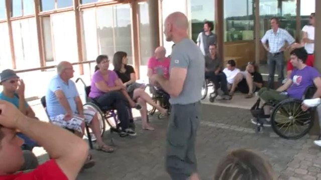 PARACHUTISME - STAGE PARACHUTISME ET HANDICAP : Apprentissage théorique du circuit d'attérissage