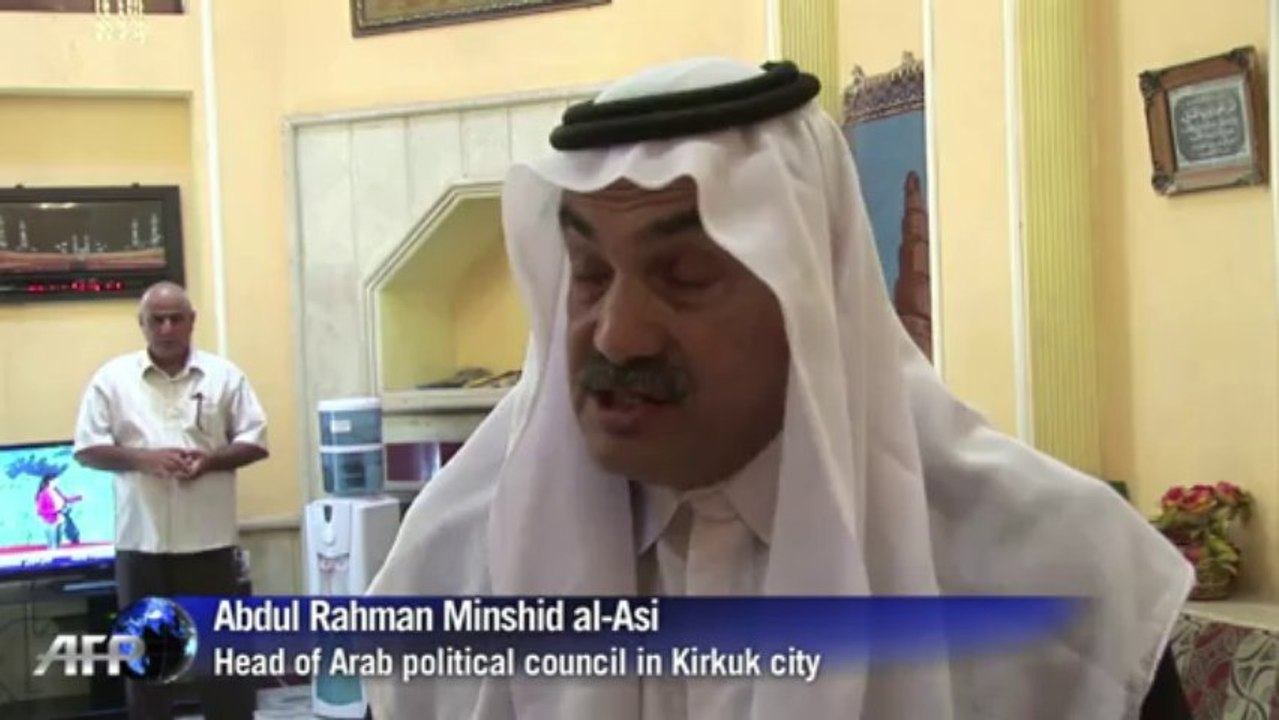 Desert trench for disputed Iraq city draws Arab...