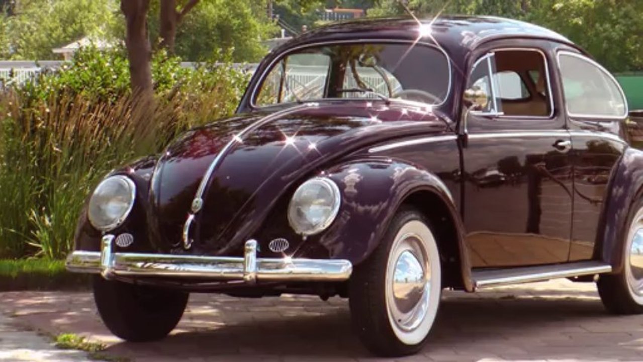Classic VW BuGs '55 Beetle Ragtop Road Trip Garage Find Resto Project Pt. 1