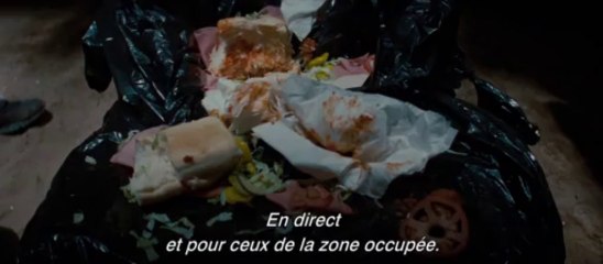 L'AUBE ROUGE - Extrait: Fast-food [VOST|HD]