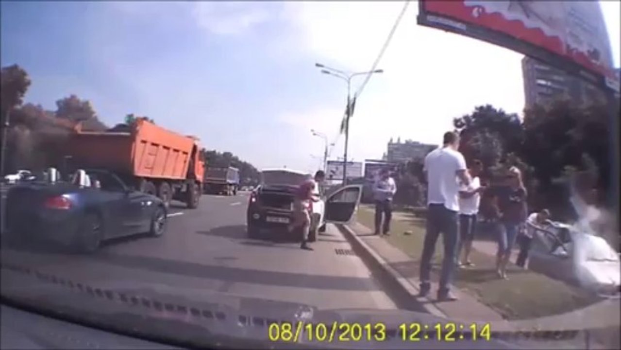 ДТП на Кутузовском Man vs Skoda 10.08.13