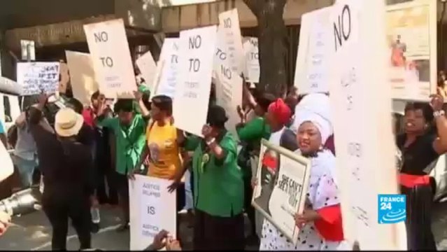 Pistorius se dit «dévasté» par la mort de son «amour Reeva»