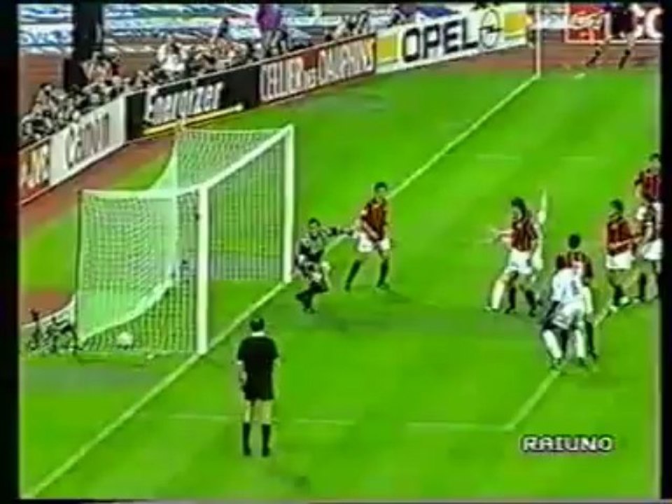 1993 (May 26) Olympique Marseille (France) 1-AC Milan( Italy) 0 (Champions League) (Version 2 )