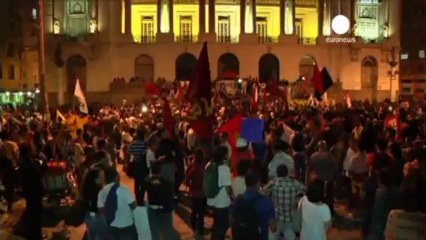 Demonstrators call for Rio governor to resign over...