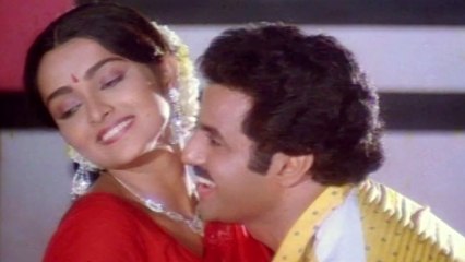 Seetarama Kalyanam Songs - Pasupu kempu Aakupaccha -  Balakrishna, Rajani