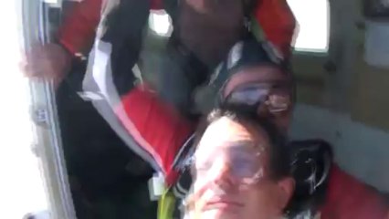 PARACHUTISME - STAGE PARACHUTISME ET HANDICAP : "Saut Loïc Thomazet filmé par David"