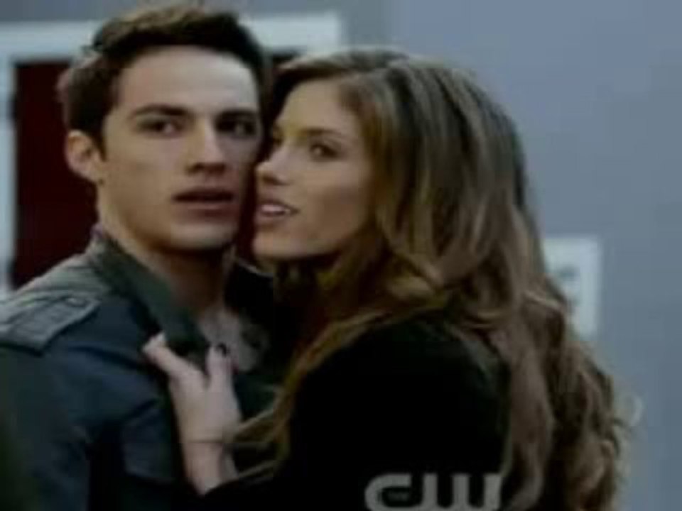 Vampire Diaries Season 4 Episode 9 O Come, All Ye Faithful s4e9 1080p