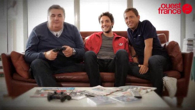 Pierre Ménès : cinéma, livres, poker, jeux vidéo