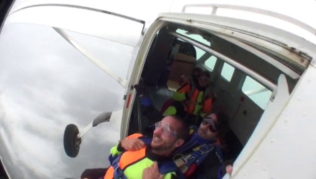 Saut en tandem au-dessus de la baie du Mont Saint Michel