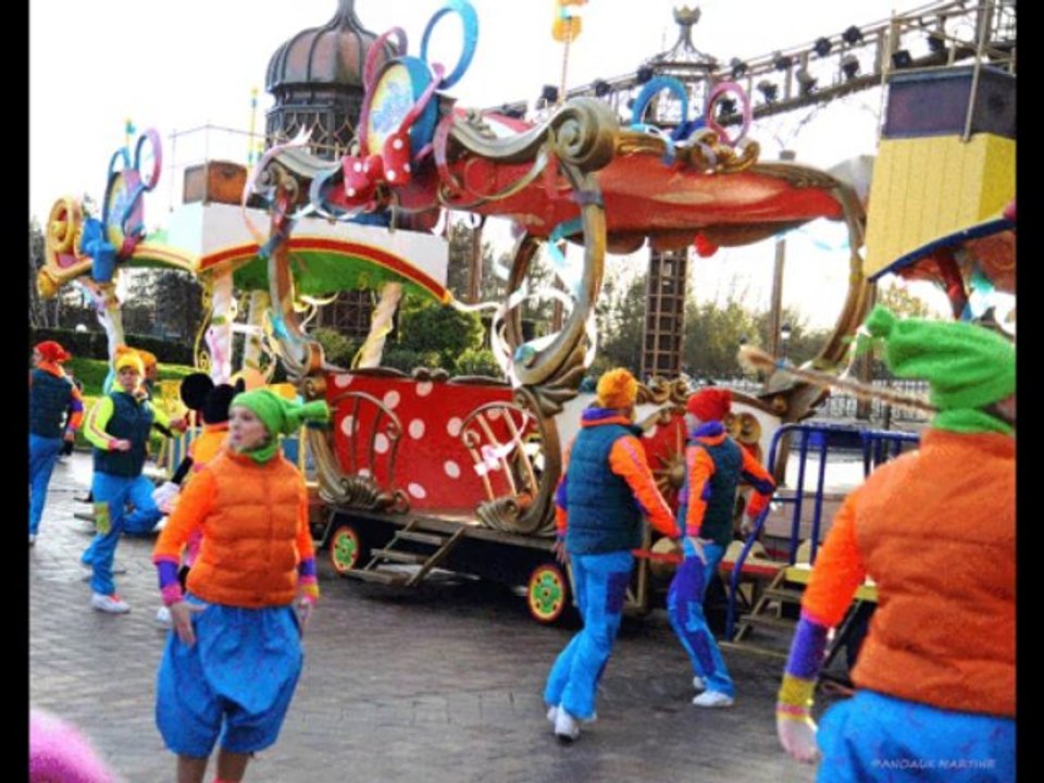 ©FANTASYLAND DISNEYLAND N°6 PHOTOS&PHOTOS-PEINTURES MARTINE ANCIAUX