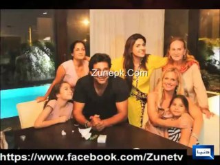 Wasim Akram With His Wife In Pakistan