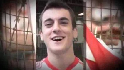 Argentino dedica hino de despedida aos falhancos de Funes Mori, reforco do Benfica