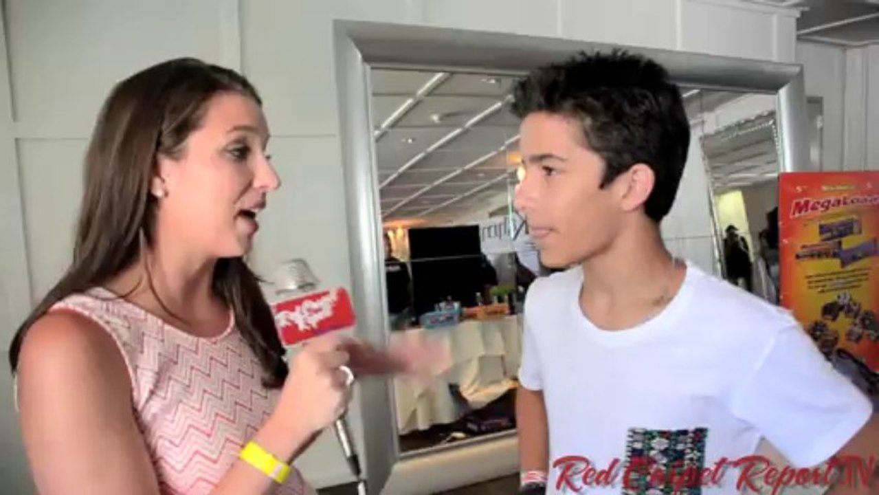 Aramis Knight at Red Carpet Events LA's 2013 #TeenChoice Gift Suite @AramisKnight88,