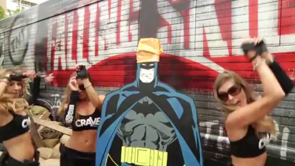 Comic Con 2013: Flatman on the Streets of San Diego