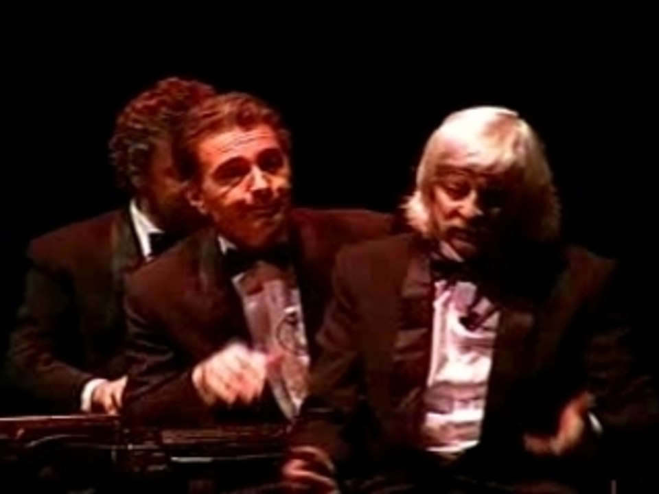 Les Luthiers / Atencion Al Suicida