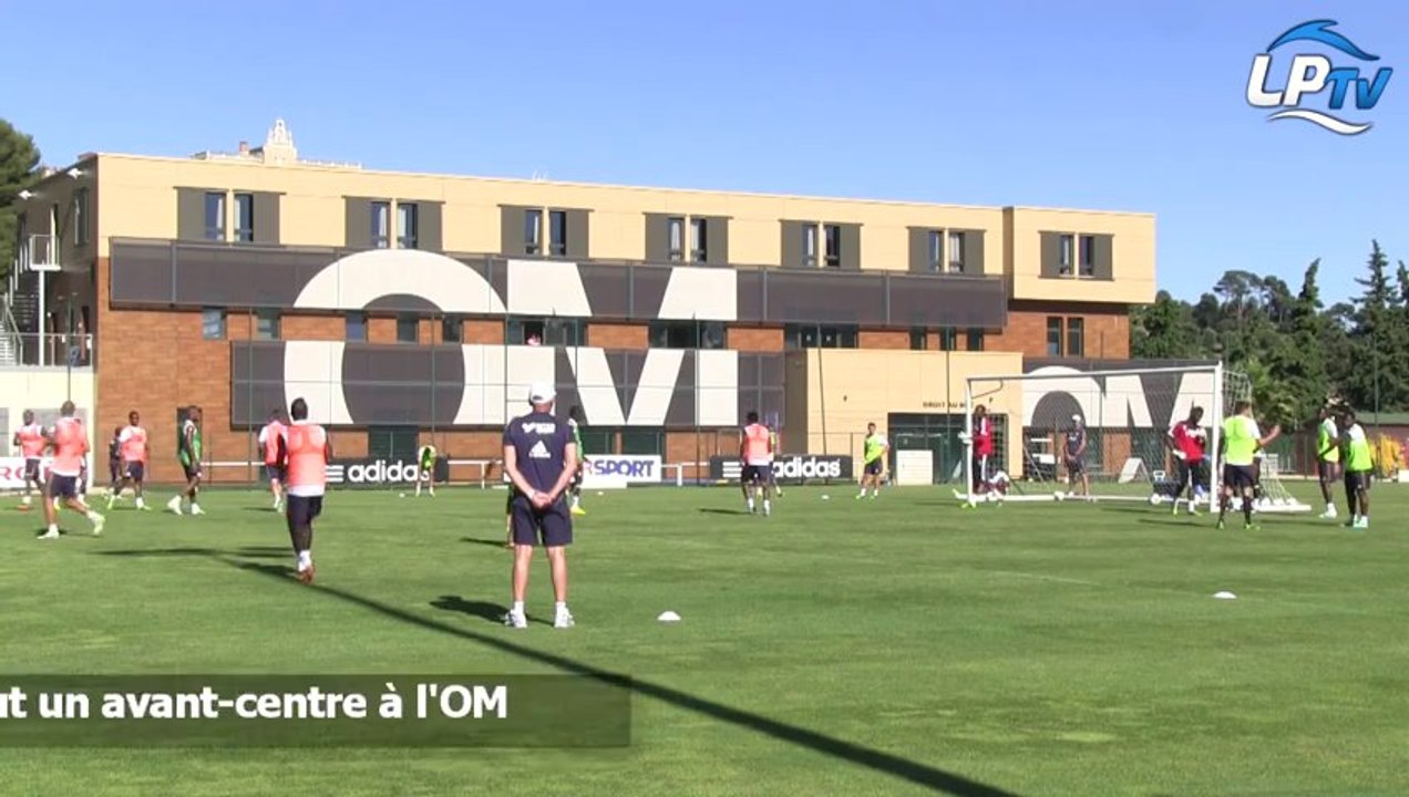 Il faut un avant-centre à l'OM
