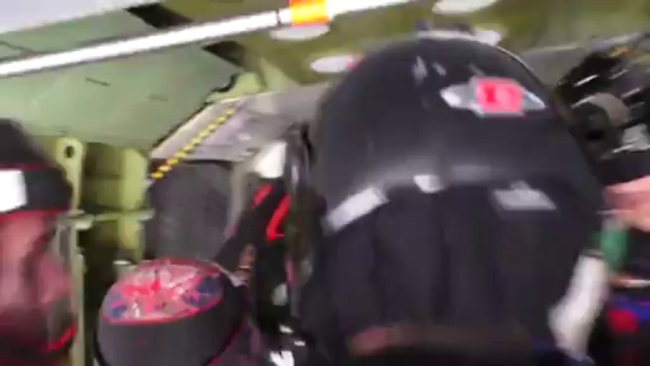 PARACHUTISME - CHAMPIONNATS DE FRANCE VICHY 2013 - VR4 « Les 100 Ciels Maubeuge Saut1»- 9aout13