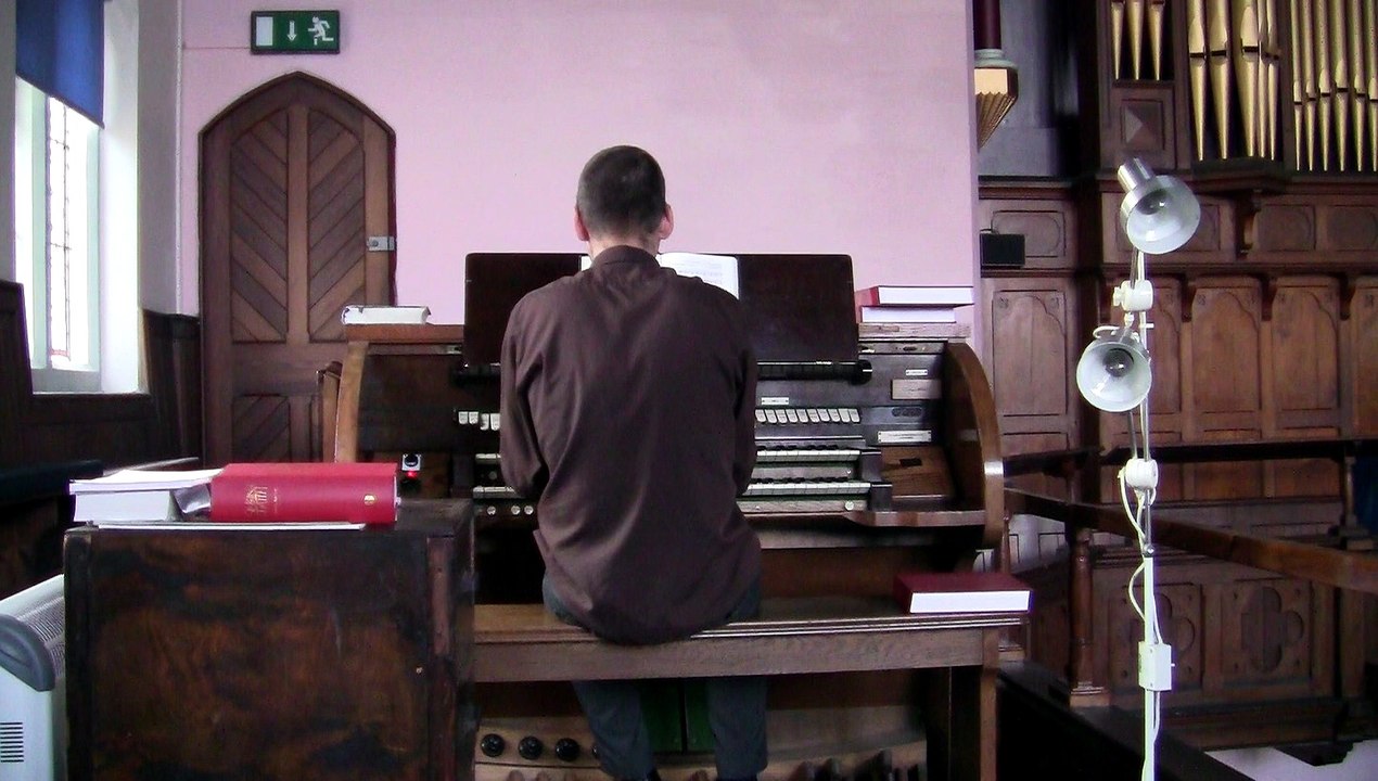 Spread the table of the Lord - Chris Lawton at Tower Hill Methodist Church, Hessle, Hull