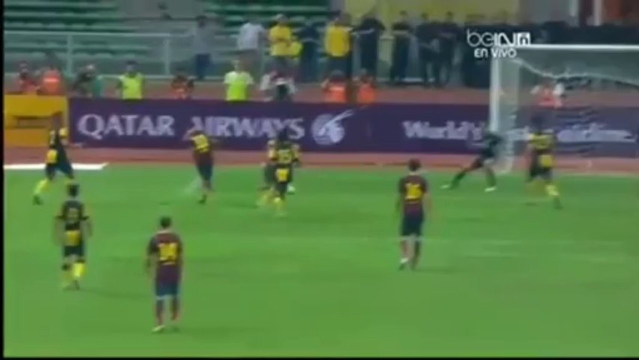 Golazo de Neymar [Malasia XI 1-2 FC Barcelona]