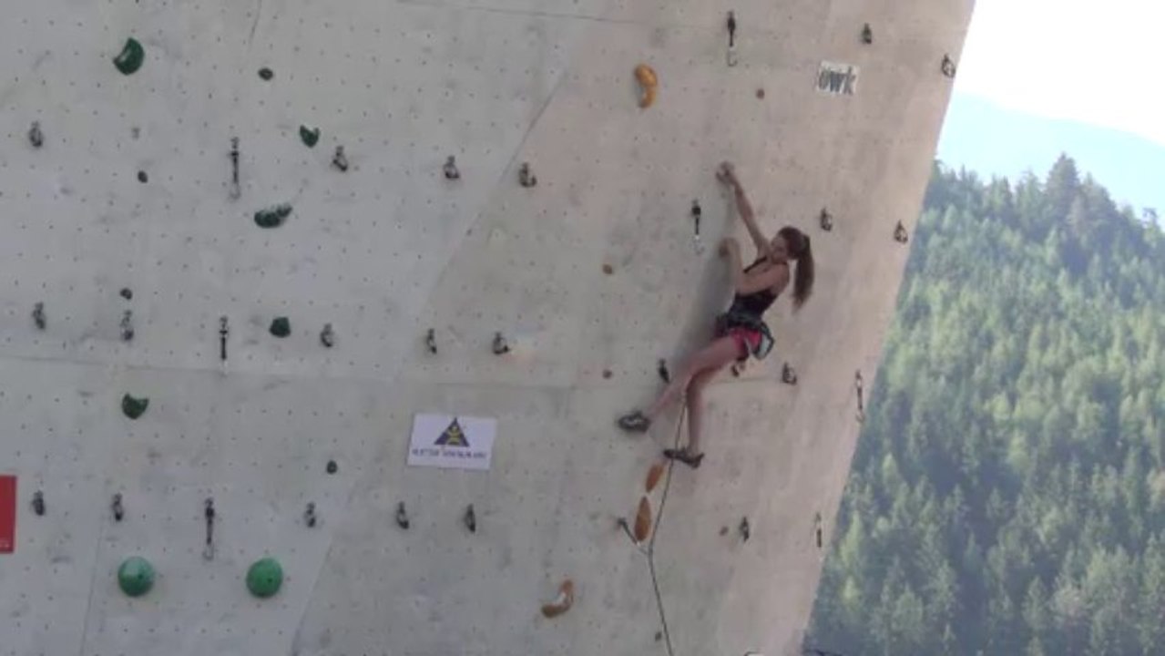 2013 - Margot Verhaeren - voie de qualification aux championnats d'Europe à Imst