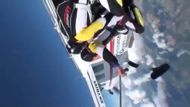 PARACHUTISME - CHAMPIONNATS DE FRANCE VICHY 2013 – Freefly « Les Voyous Genoble Corbas Saut5»- 9aout13