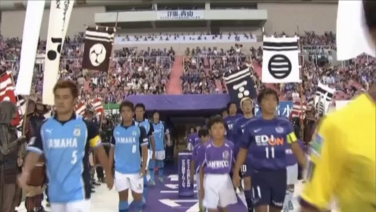 J-league: last-minute-fackel beschert hiroshima den dreier