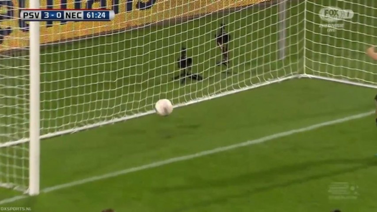 PSV NEC Wijnaldum
