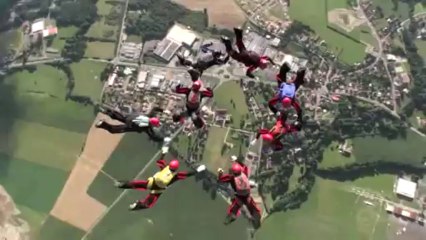 PARACHUTISME - CHAMPIONNATS DE FRANCE VICHY 2013 - VR8 « Annecy Artupox Nolimit Saut5»- 10aout13